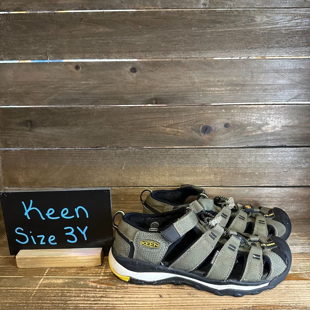 Big Kids Keen Newport Neo H2 Olive Gray Casual Athletic Fisherman Sandals 3 Y